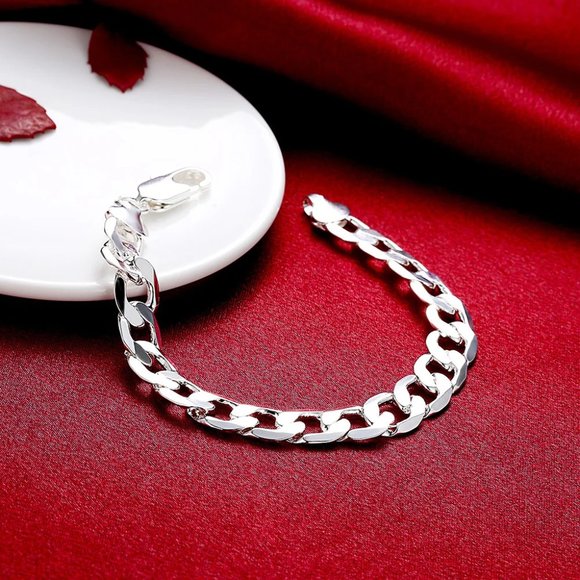 Stunning Miami Cuban Bracelet 8 Inches Long 10mm Wide - Picture 2 of 5